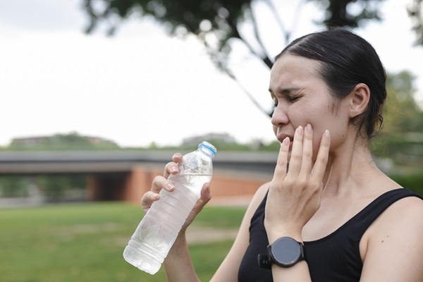 When To Visit An Emergency Dentist For Soft Tissue Injuries In The Mouth